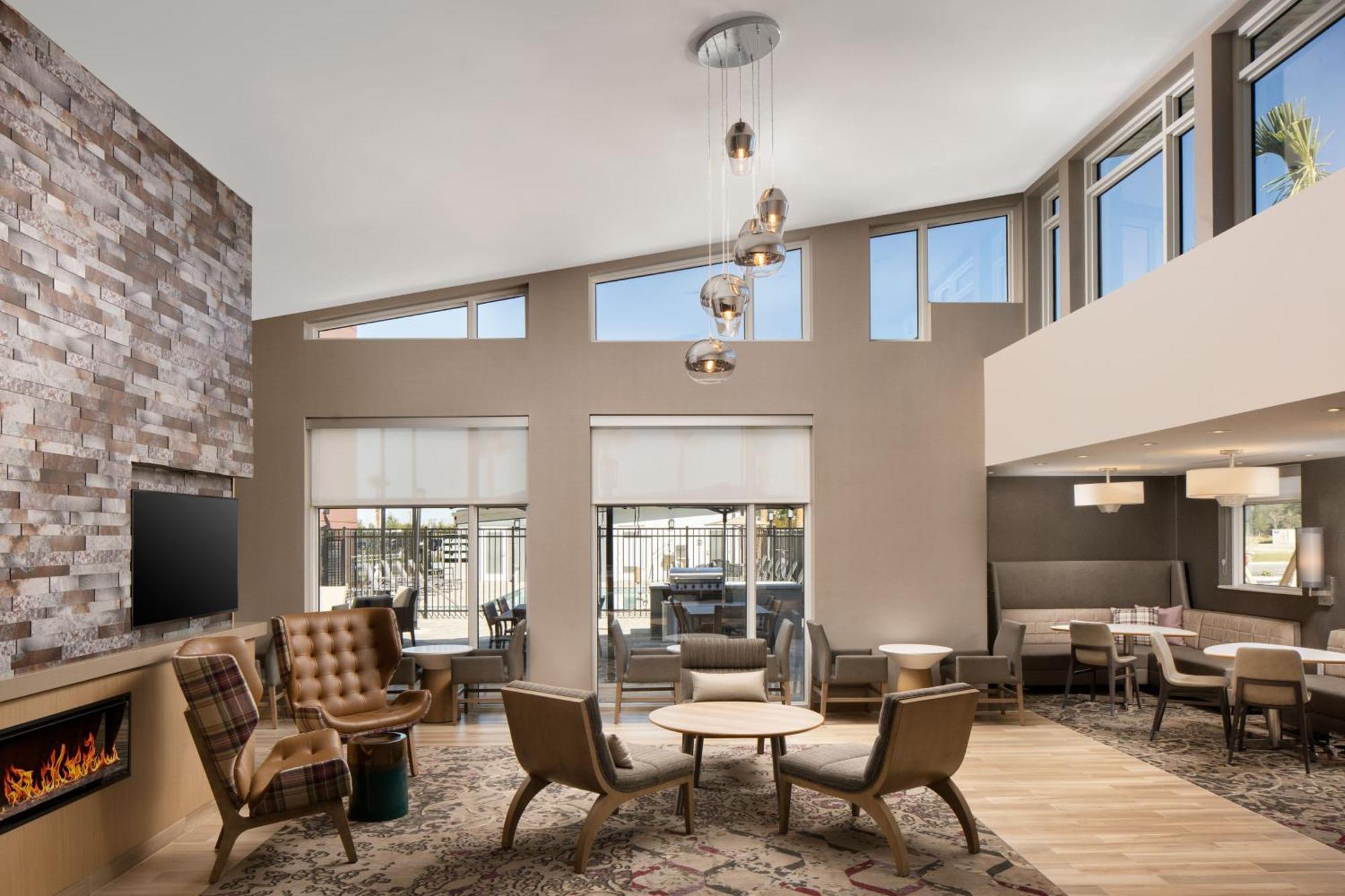 Residence Inn By Marriott Tampa ウェスレイ・チャペル エクステリア 写真